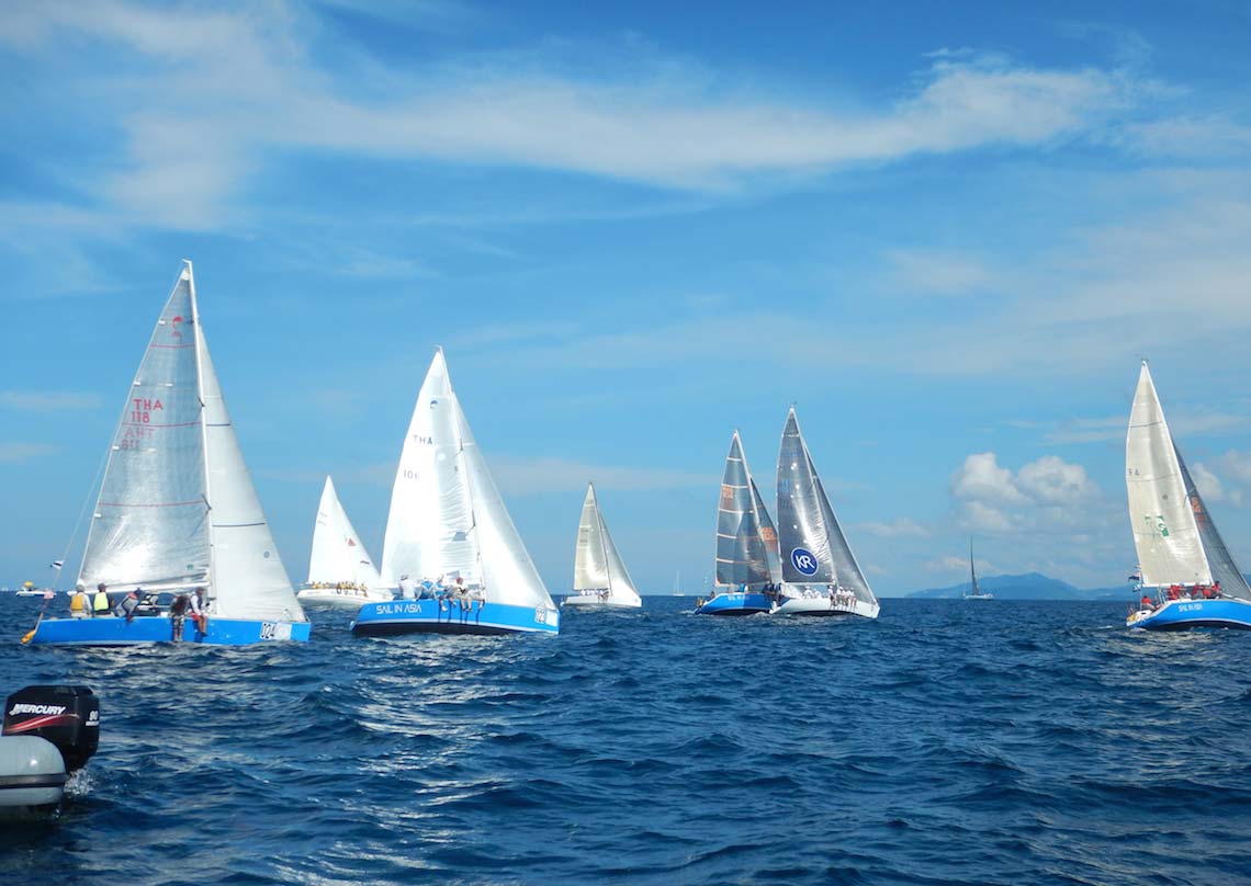 phuket-regatta-racing-charter-yacht-sail-in-asia -blue-fleet